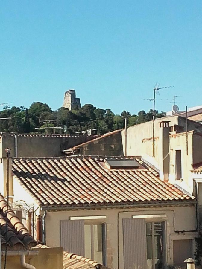 Le Calme Au Coeur De La Ville Nimes Exterior foto